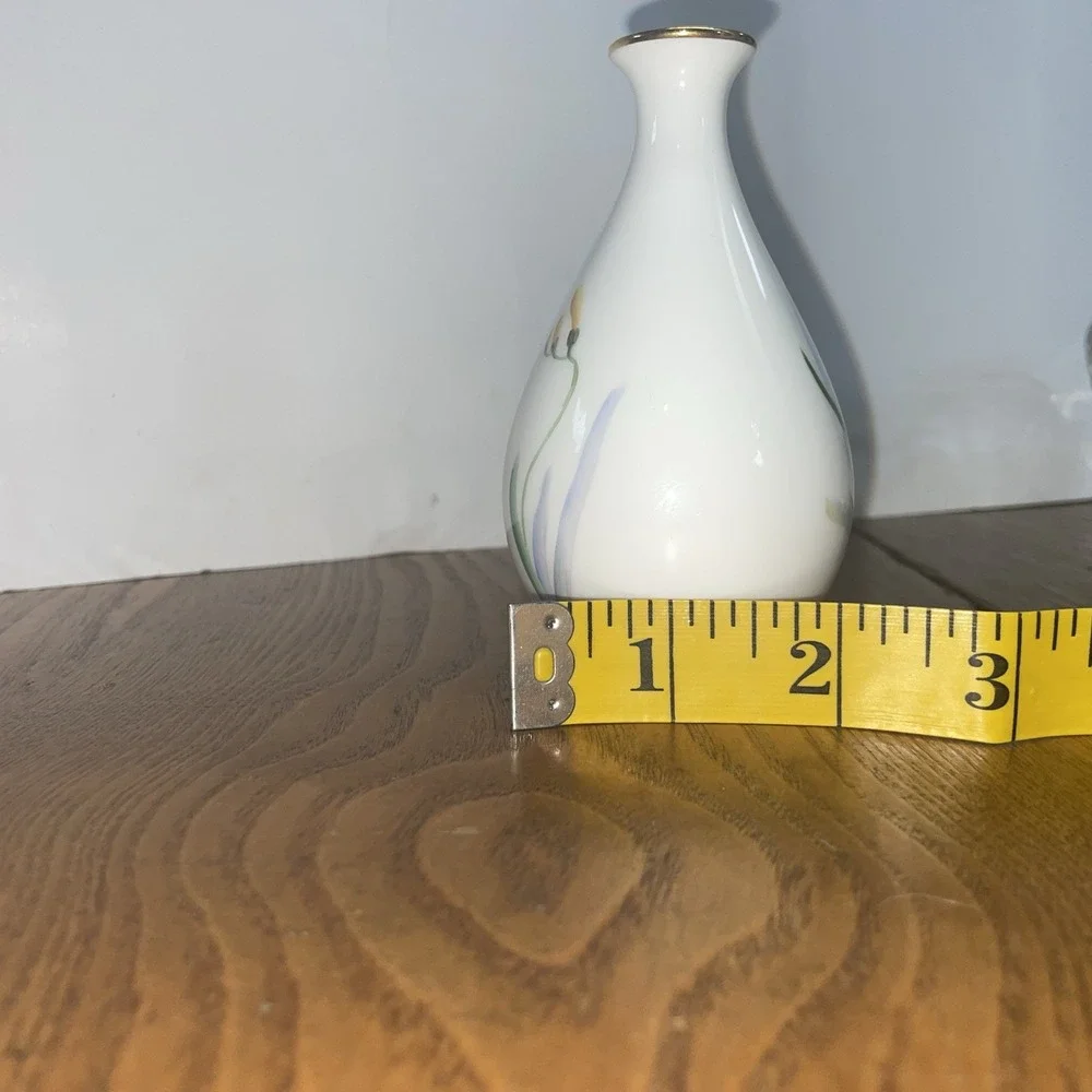 Signed Noritake‎ Bone China Single Flower Bud Vase Nippon Toki Japan